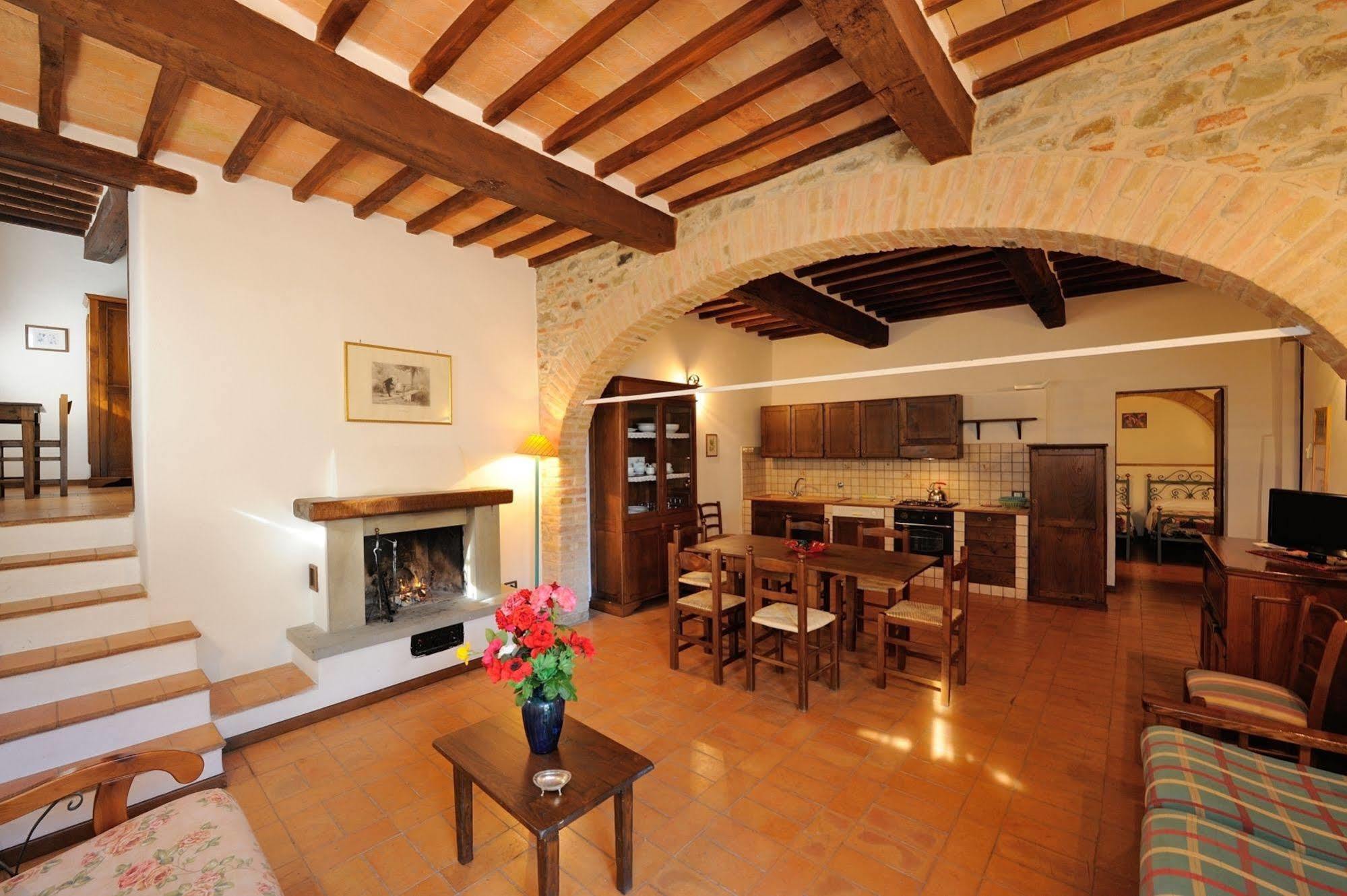 Relais Borgo Torale Passignano sul Trasimeno Exterior foto